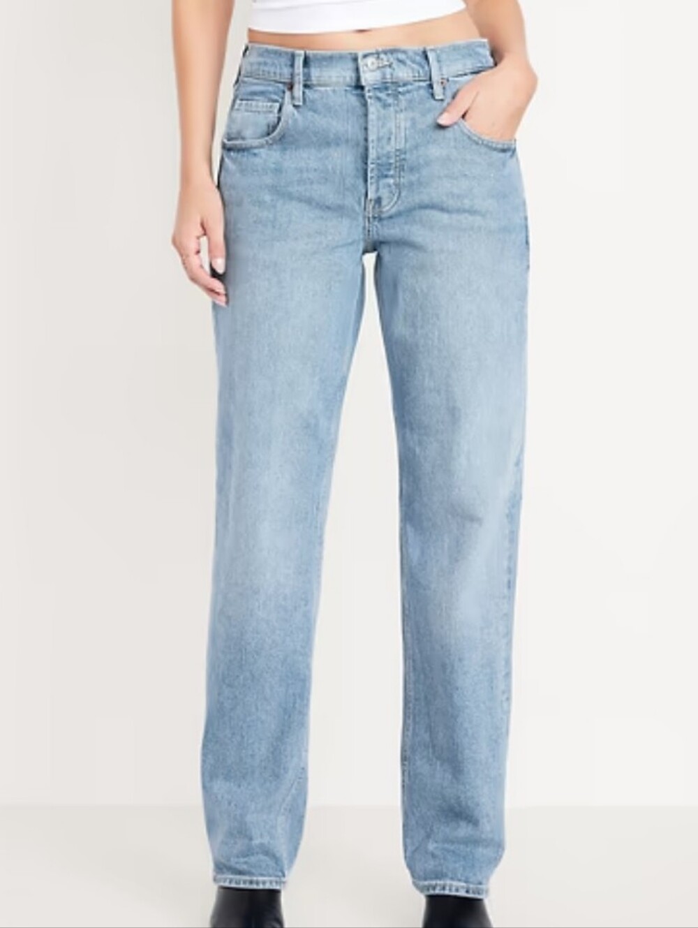 Old Navy Mid-Rise Slouchy Straight Jeans